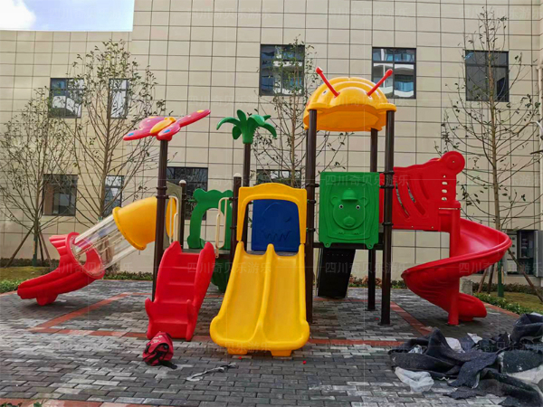 德陽新小區兒童游樂設施